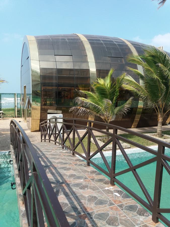 Ocean Queen Hotel Wadduwa Luaran gambar